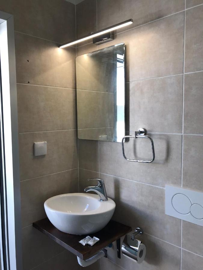 Leventis 1 Apartament *